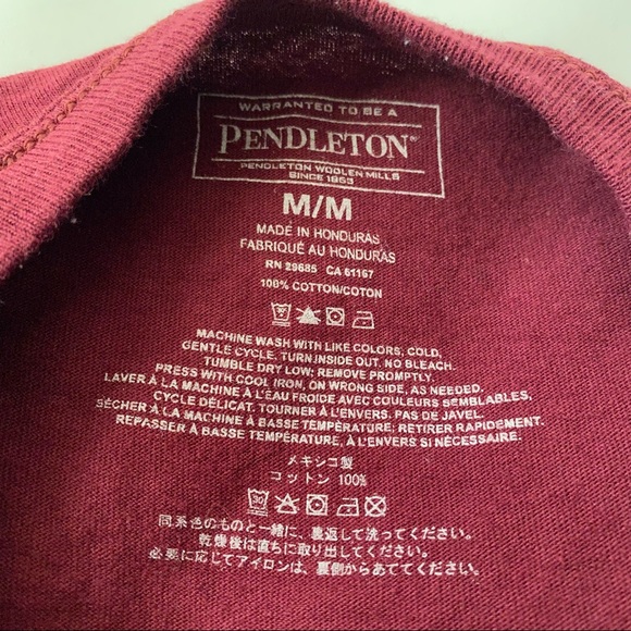 Warranted to be a Pendleton maroon graphic short sleeve tee shirt size medium - Picture 3 of 6